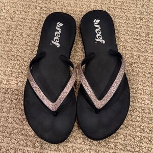Girls Reef flip flops